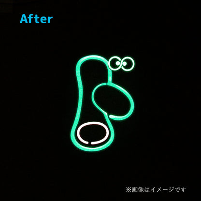 ネオンサインパーカー　尻もち