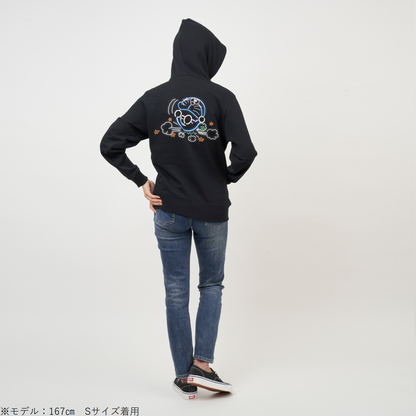 ネオンサインパーカー　尻もち
