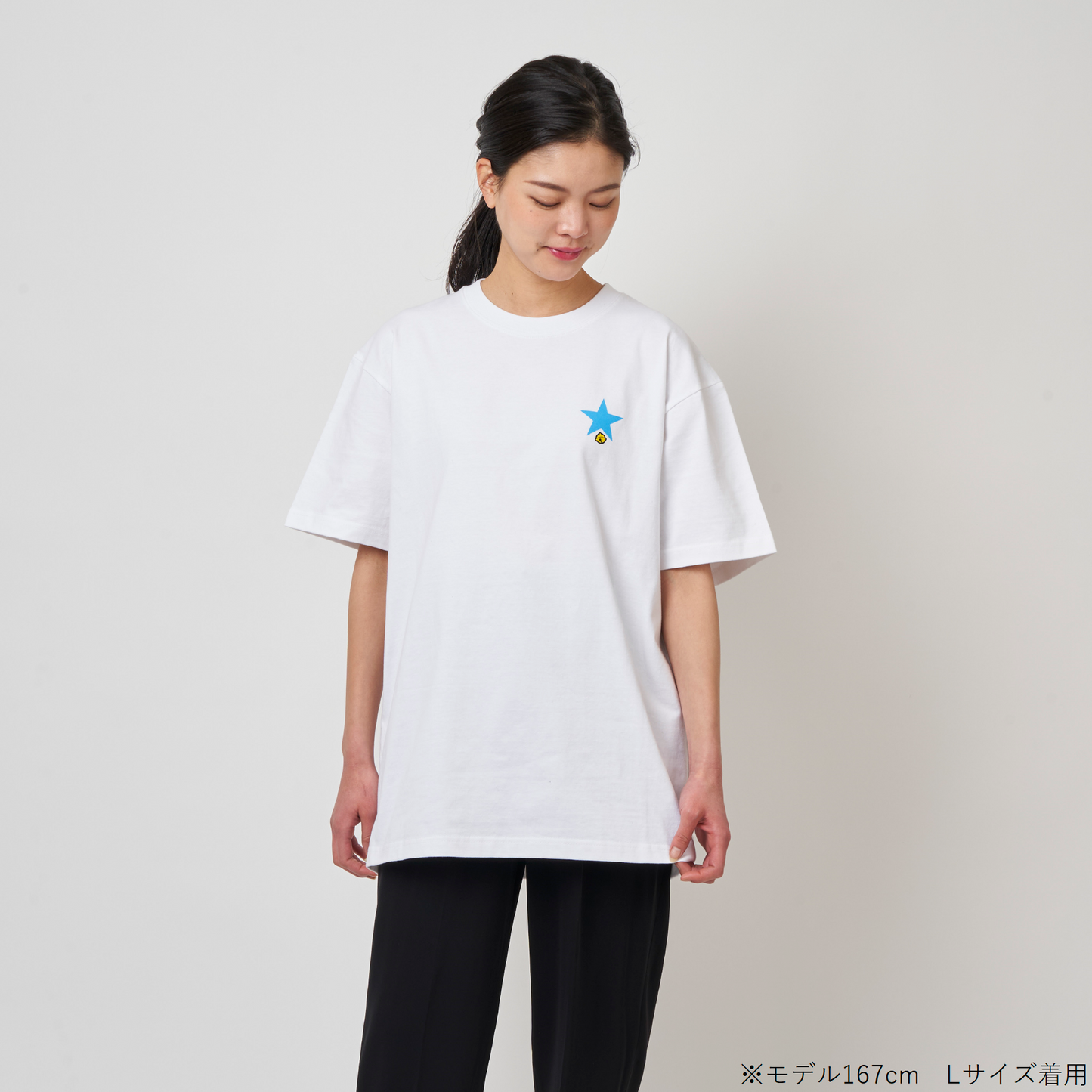 ドラえもん　バックプリントTシャツ　WHITE