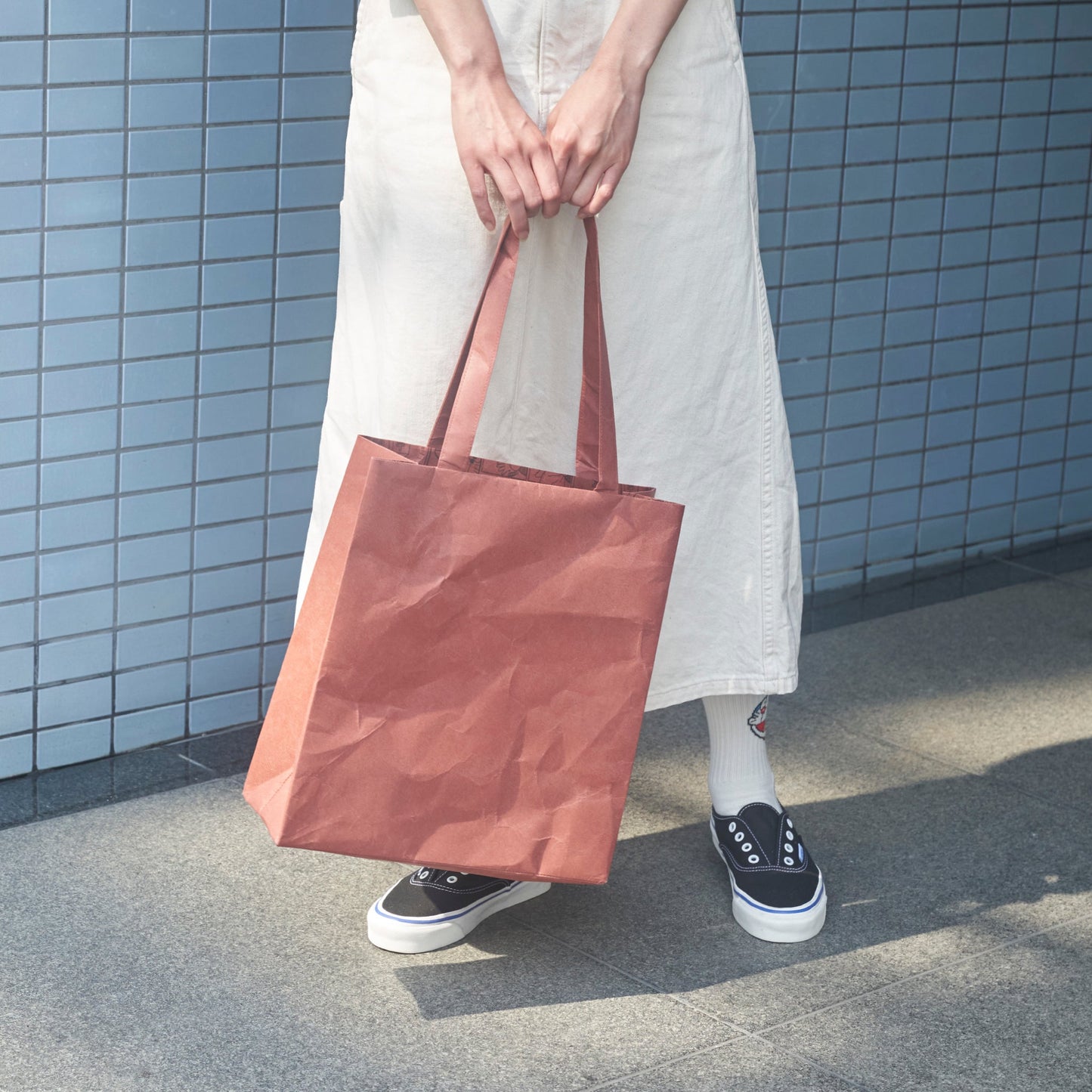 ドラえもん　スクエアショルダーバッグ