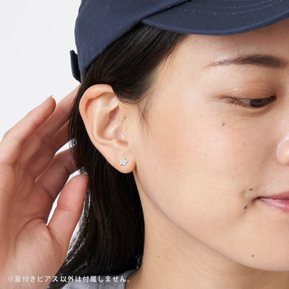 星付きピアス